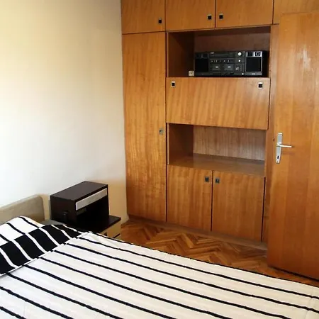 Apartment Down Town *